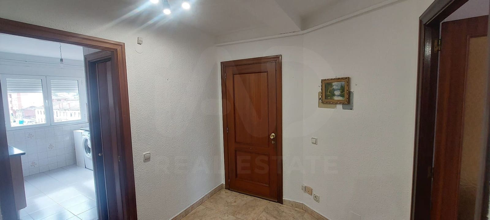 3 soverom Leilighet til leie i Leon by - € 650 (Ref: 9987941)