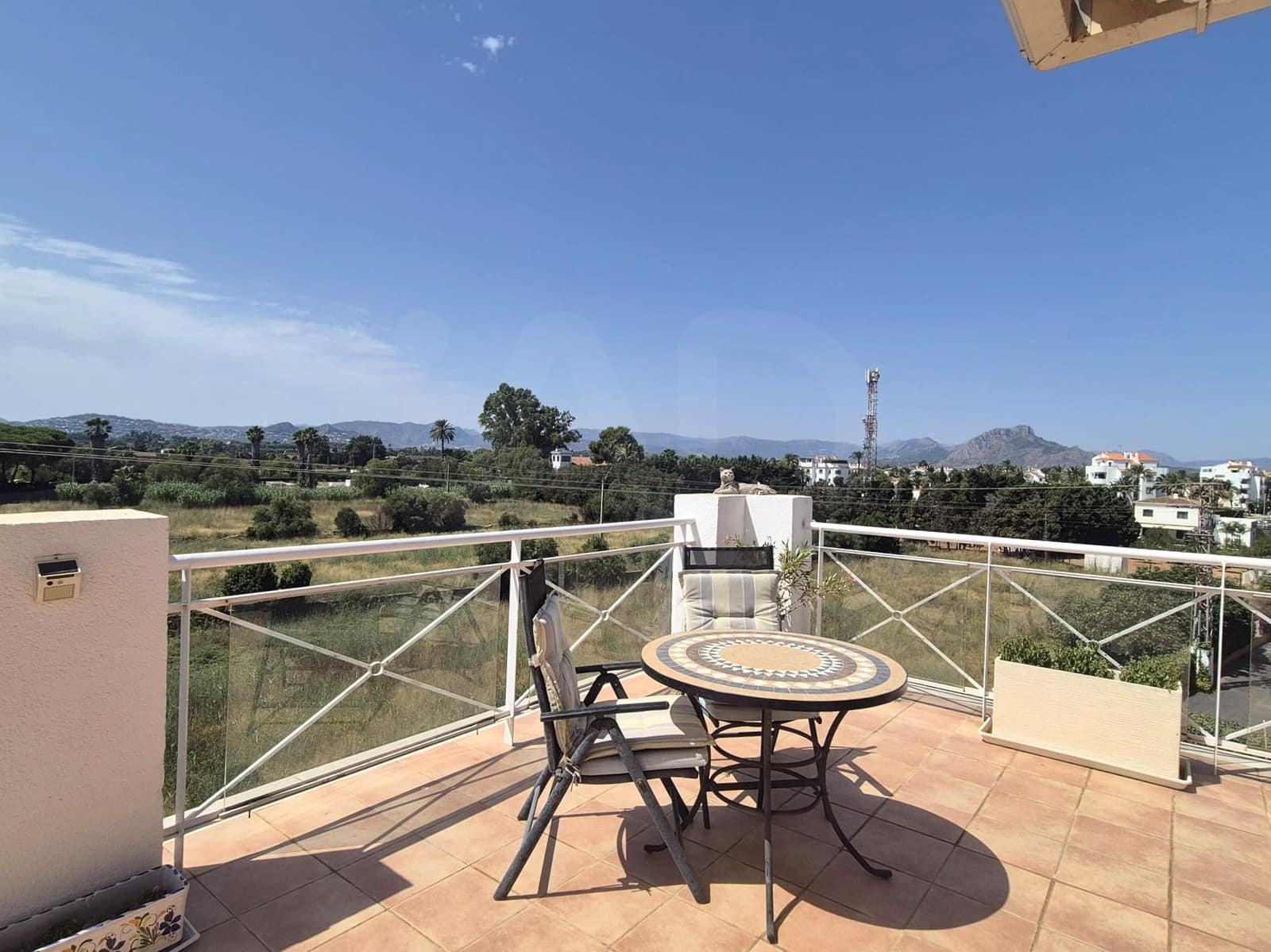 2 soveværelse Lejlighed til salg i Denia med swimmingpool garage - € 525.000 (Ref: 9987944)