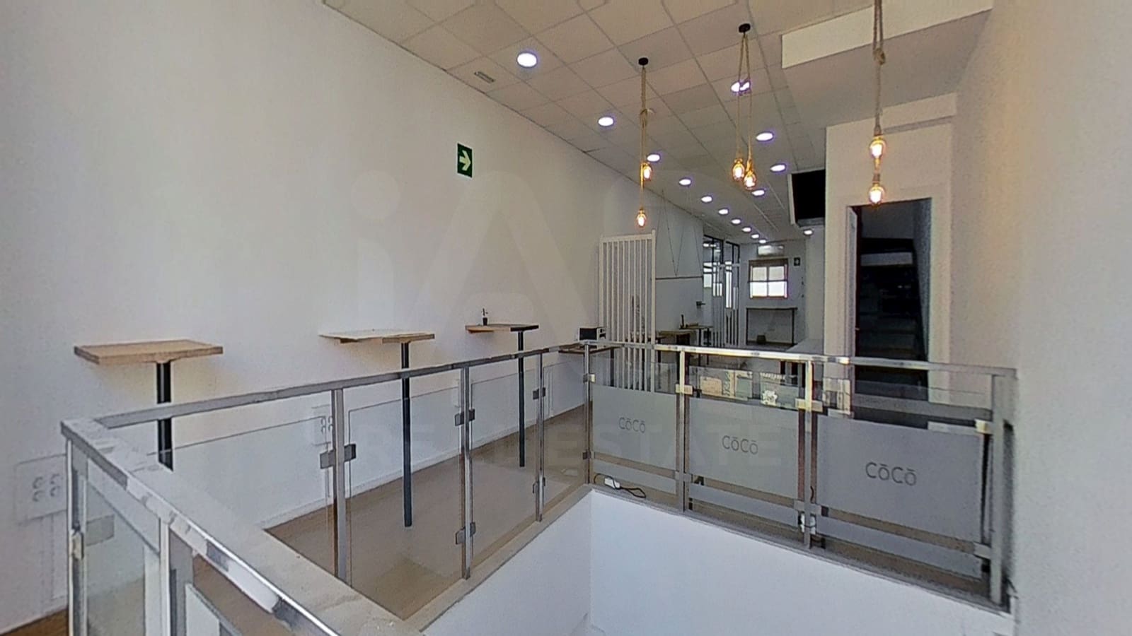4 soveværelse Erhverv til salg i Cadiz by - € 650.000 (Ref: 9987948)