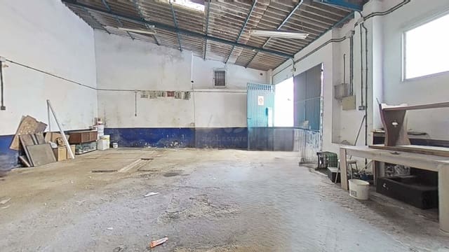 Kommersiell til salgs i Cádiz by - € 84 900 (Ref: 9987949)