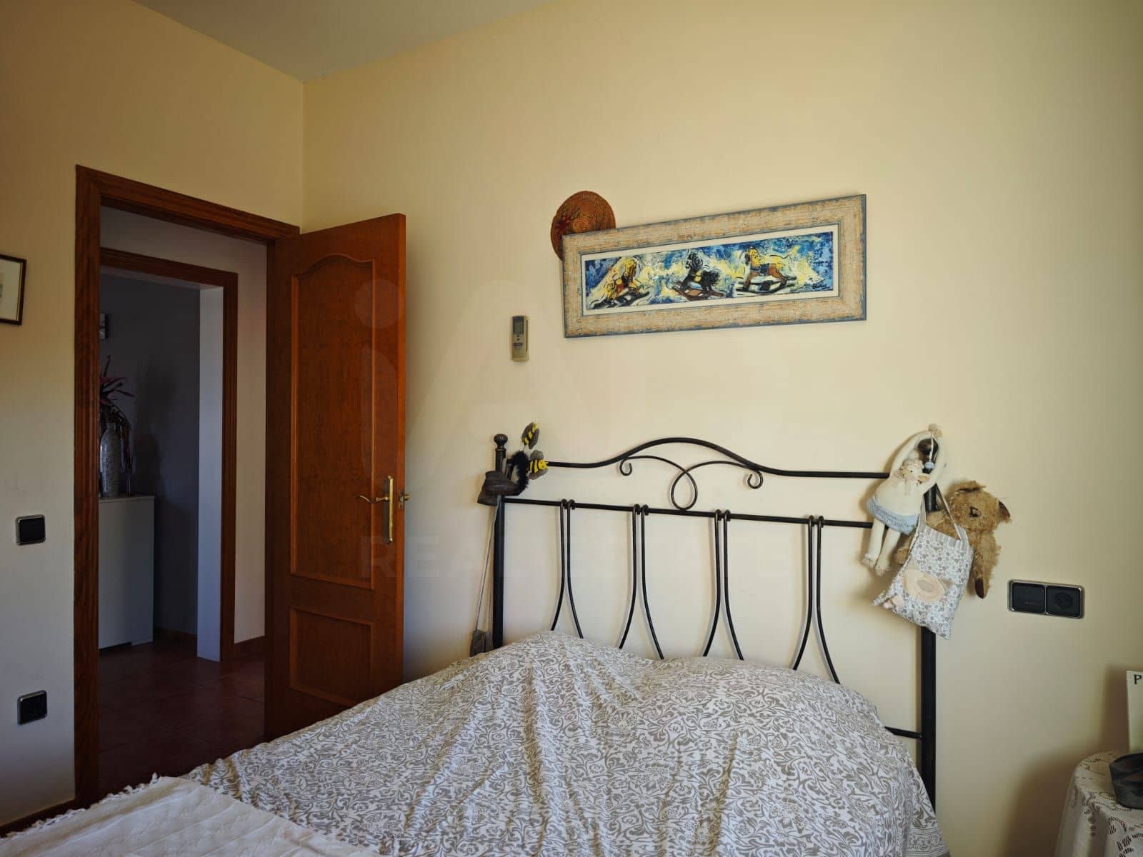5 soverom Hus til salgs i Tarragona by med svømmebasseng garasje - € 420 000 (Ref: 9987952)