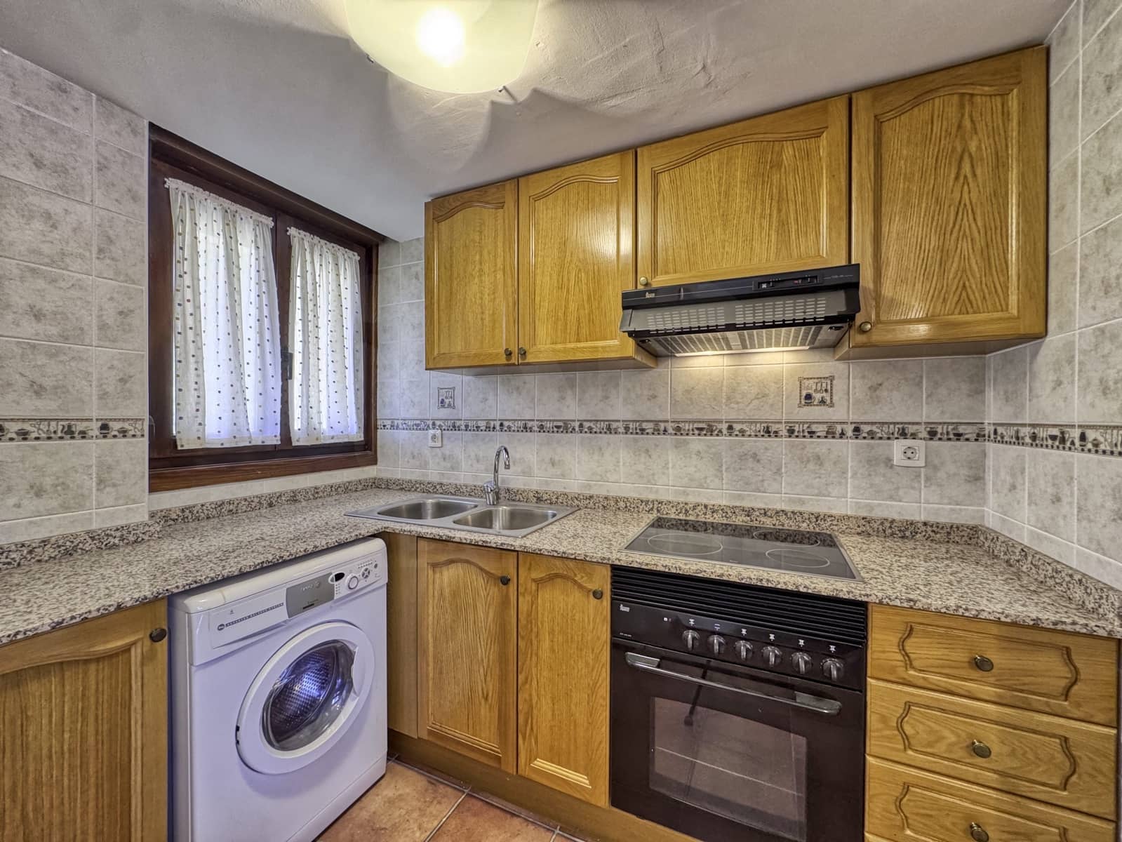1 sovrum Lägenhet till salu i Teruel stad - 124 000 € (Ref: 9987953)
