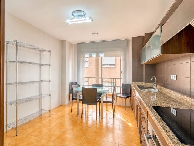 4 soverom Leilighet til salgs i Carolinas Bajas, Alicante by - € 300 000 (Ref: 9987955)