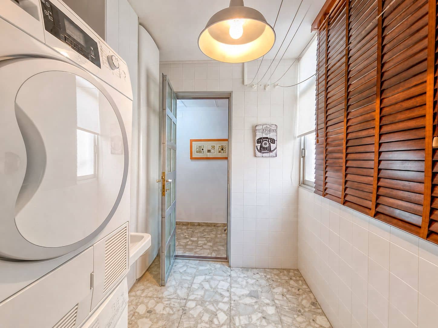 4 Zimmer Apartment zu verkaufen in Alicante / Alacant Stadt - 300.000 € (Ref: 9987955)