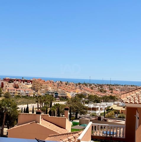 5 sovrum Hus till salu i Blue Lagoon med pool - 385 000 € (Ref: 9987956)
