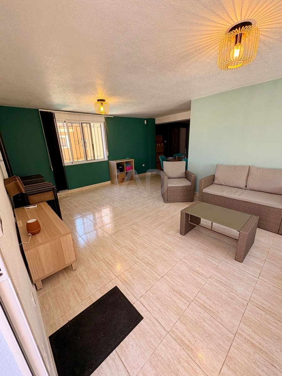 5 sovrum Hus till salu i San Miguel de Salinas med pool - 385 000 € (Ref: 9987956)