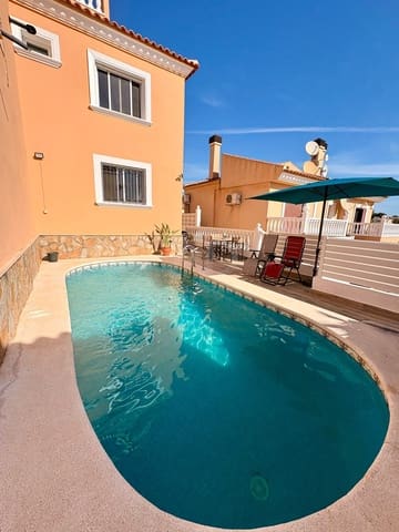5 sovrum Hus till salu i Blue Lagoon med pool - 385 000 € (Ref: 9987956)