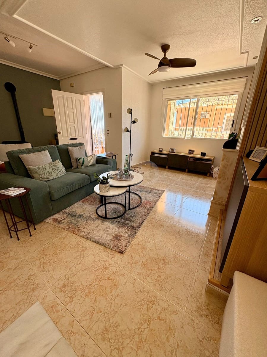 5 sovrum Hus till salu i San Miguel de Salinas med pool - 385 000 € (Ref: 9987956)