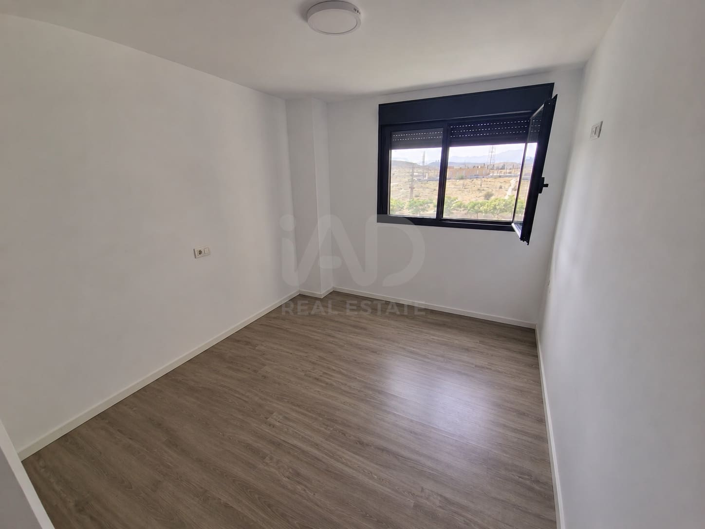 3 soverom Leilighet til salgs i Alicante by med svømmebasseng garasje - € 395 000 (Ref: 9987957)