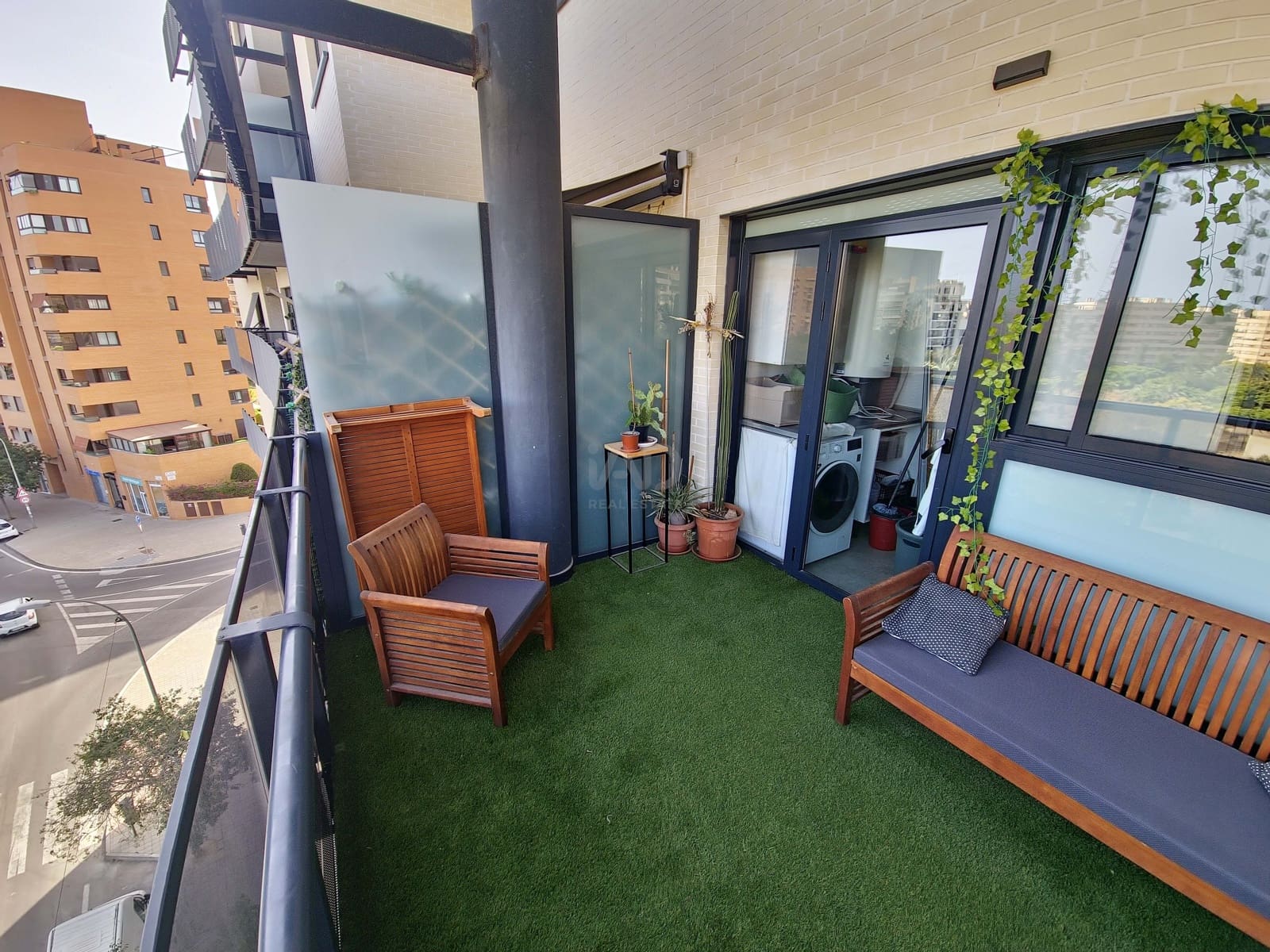 3 soverom Leilighet til salgs i Alicante by med svømmebasseng garasje - € 395 000 (Ref: 9987957)