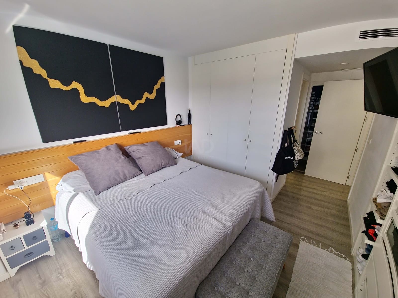 3 soverom Leilighet til salgs i Alicante by med svømmebasseng garasje - € 395 000 (Ref: 9987957)
