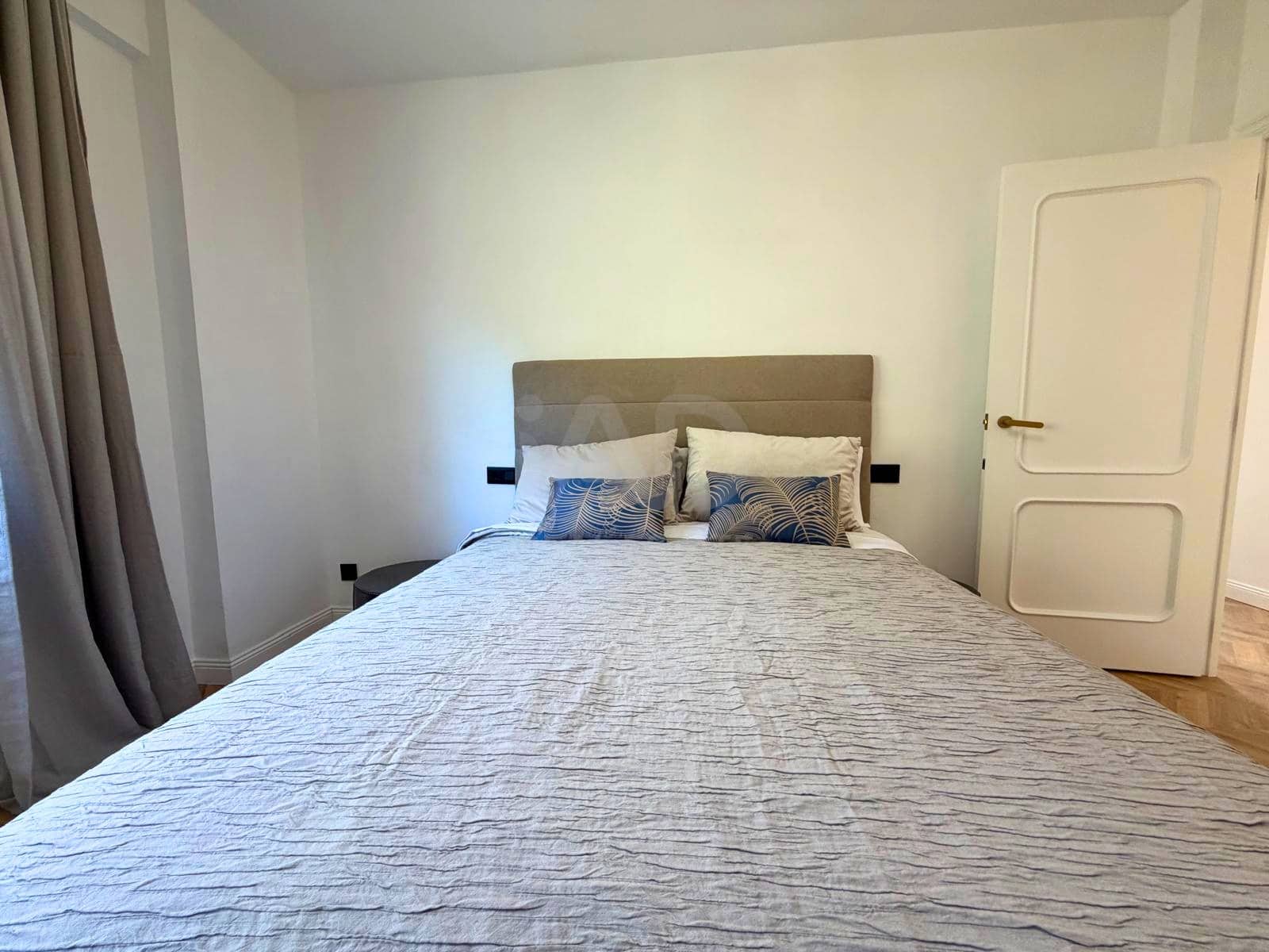 4 soveværelse Lejlighed til salg i Alicante by - € 695.000 (Ref: 9987958)
