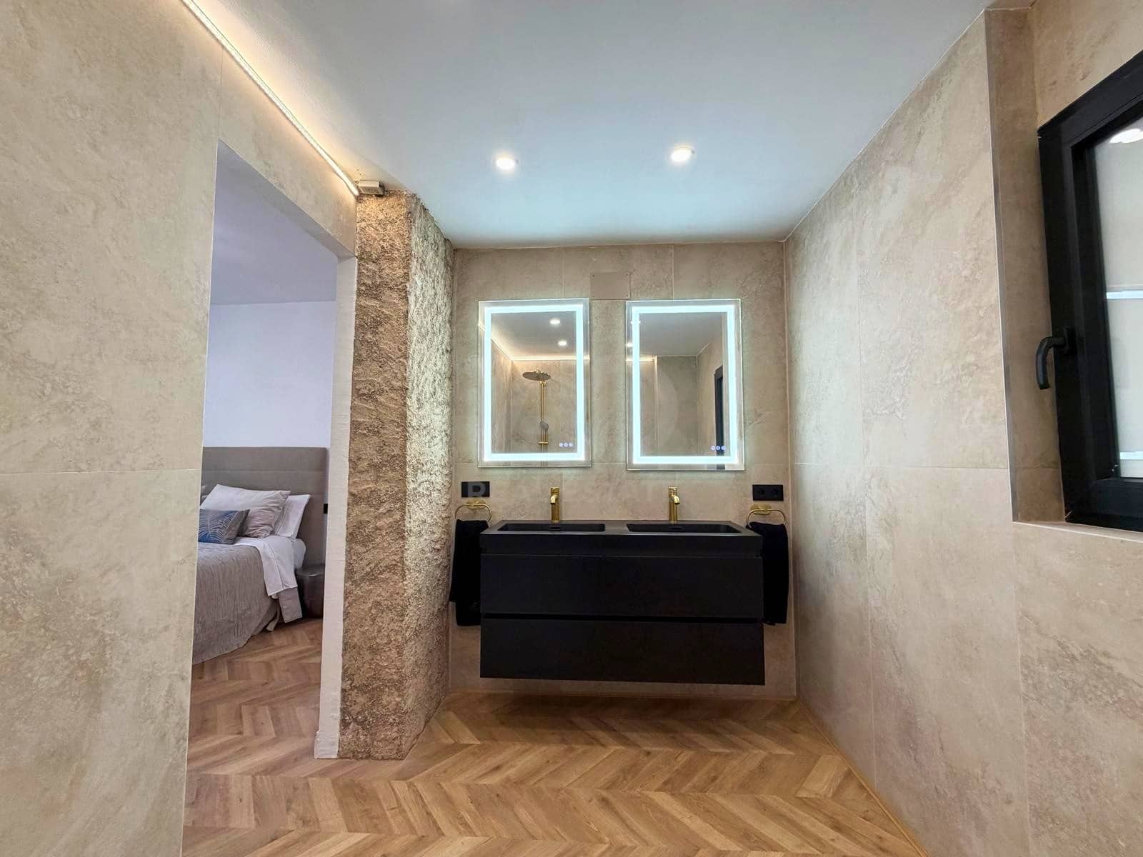 4 soveværelse Lejlighed til salg i Alicante by - € 695.000 (Ref: 9987958)