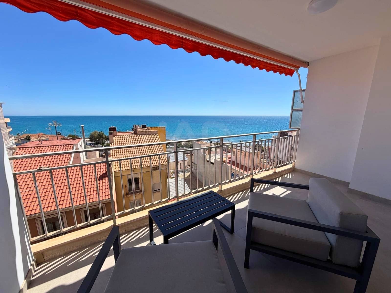 4 soveværelse Lejlighed til salg i Alicante by - € 695.000 (Ref: 9987958)
