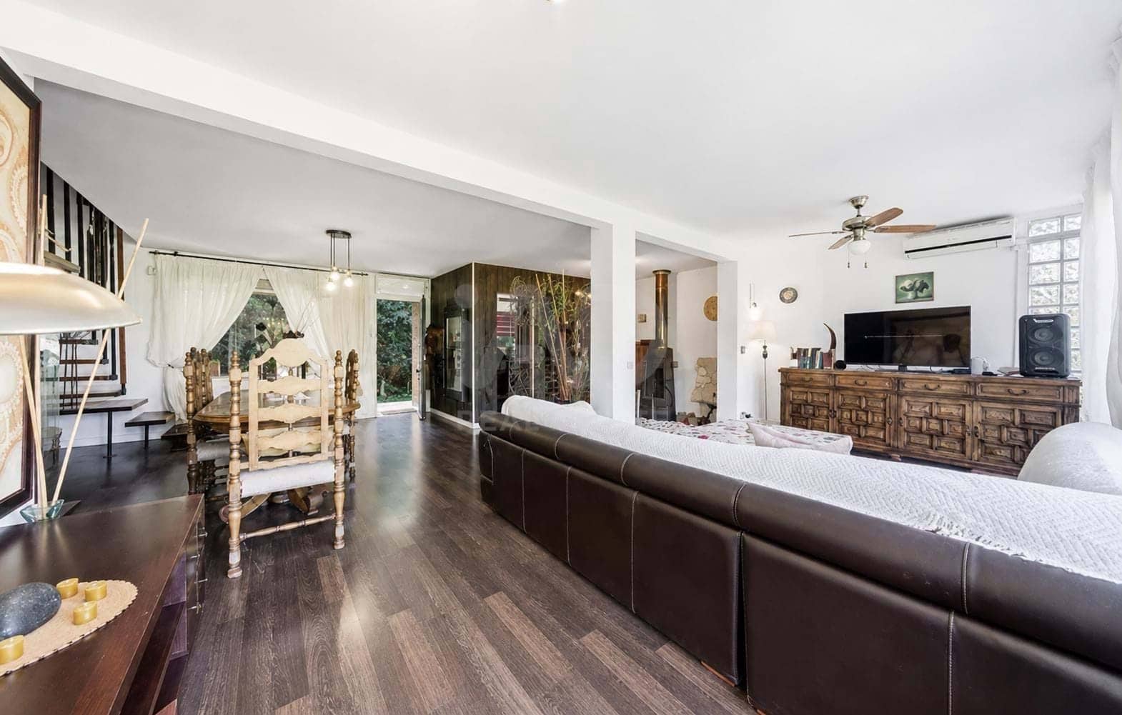 3 soveværelse Rækkehus til salg i Alicante by - € 580.000 (Ref: 9987960)