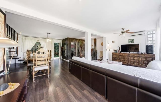 3 soveværelse Rækkehus til salg i Cabo de las Huertas, Alicante by - € 580.000 (Ref: 9987960)