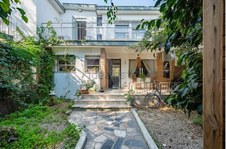 3 soveværelse Rækkehus til salg i Alicante by - € 580.000 (Ref: 9987960)