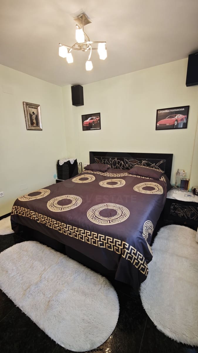 4 soveværelse Villa til salg i Orihuela med swimmingpool garage - € 1.550.000 (Ref: 9987961)