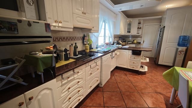4 soveværelse Villa til salg i Cabo Roig, Orihuela med swimmingpool garage - € 1.550.000 (Ref: 9987961)
