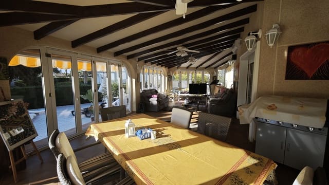 4 soveværelse Villa til salg i Cabo Roig, Orihuela med swimmingpool garage - € 1.550.000 (Ref: 9987961)