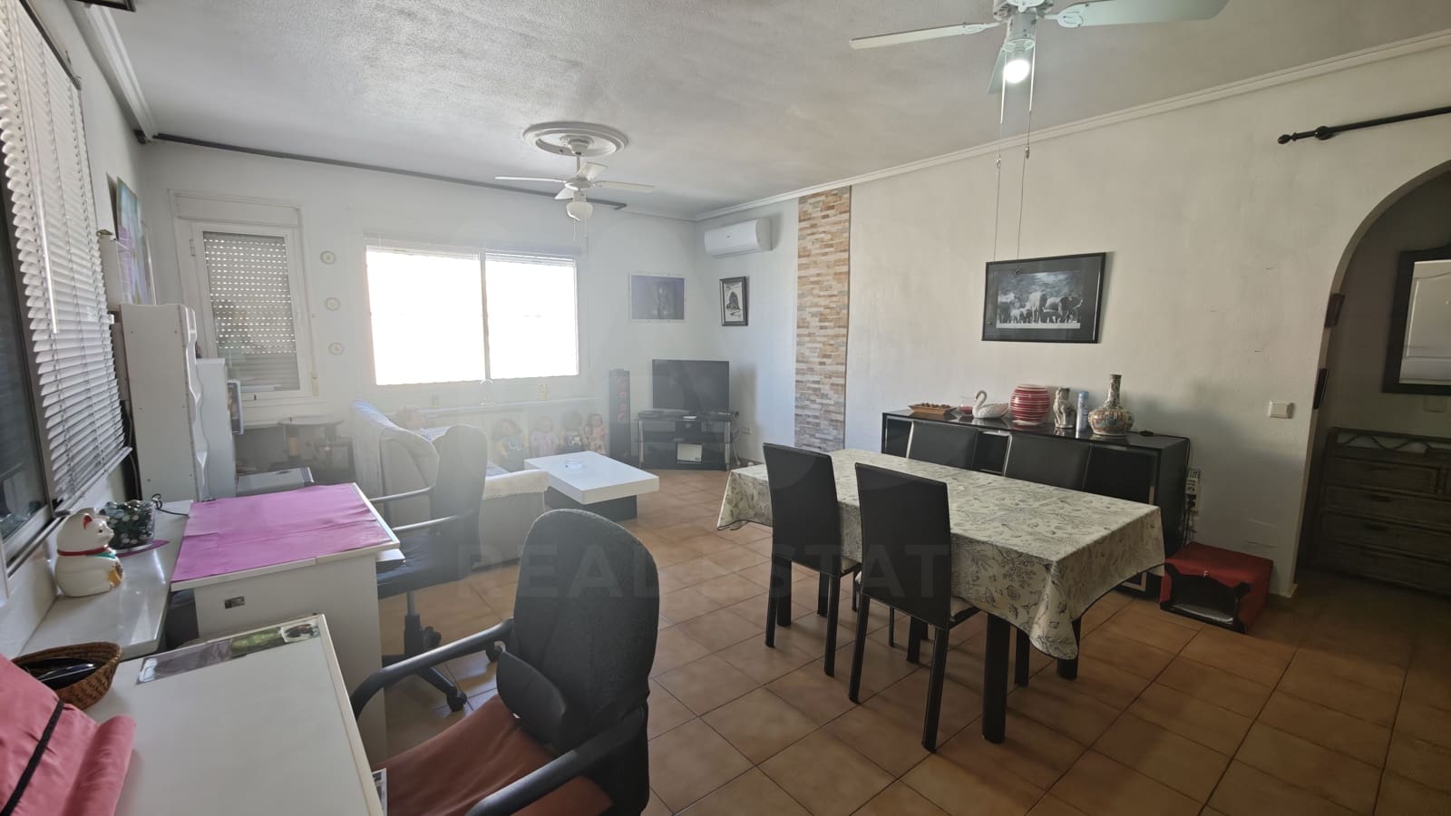 3 makuuhuone Omakotitalo myytävänä paikassa Alicante kaupunki mukana uima-altaan - 225 000 € (Ref: 9987966)