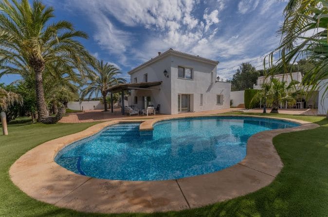 4 camera da letto Casa in vendita in Petrel / Petrer con piscina - 990.000 € (Rif: 9987967)