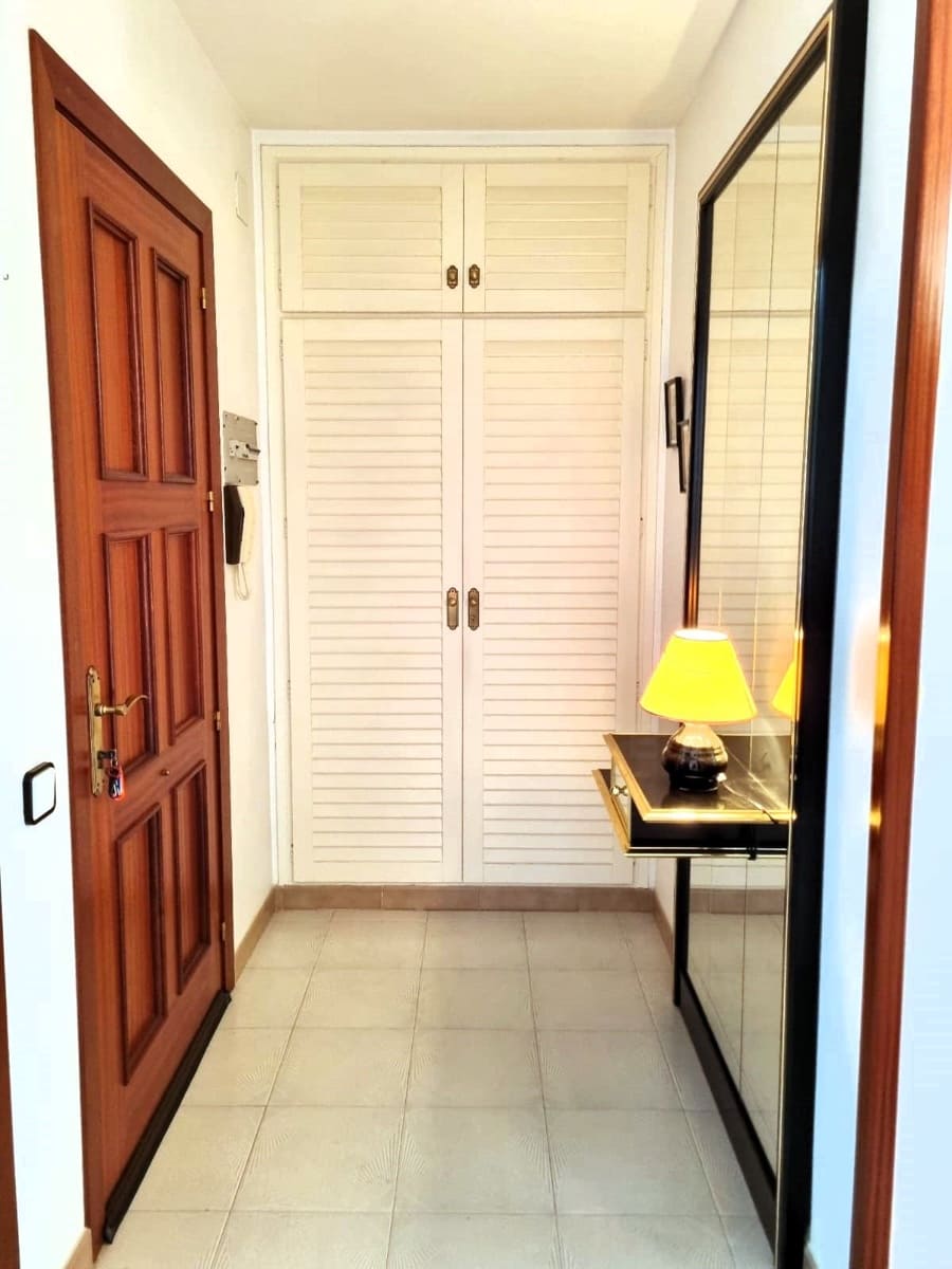 2 Zimmer Apartment zu verkaufen in Tarragona Stadt - 80.000 € (Ref: 9987969)