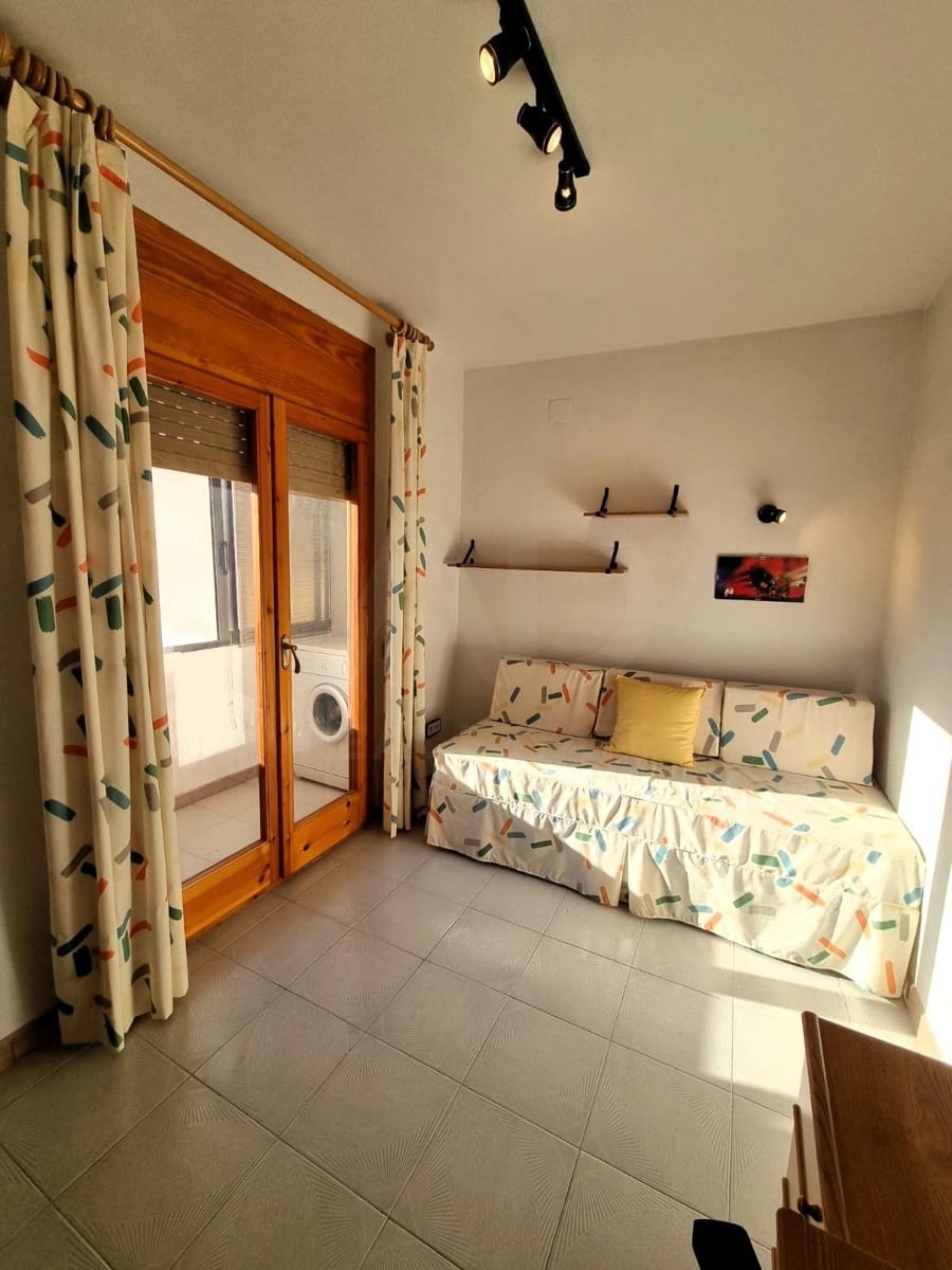 2 Zimmer Apartment zu verkaufen in Tarragona Stadt - 80.000 € (Ref: 9987969)