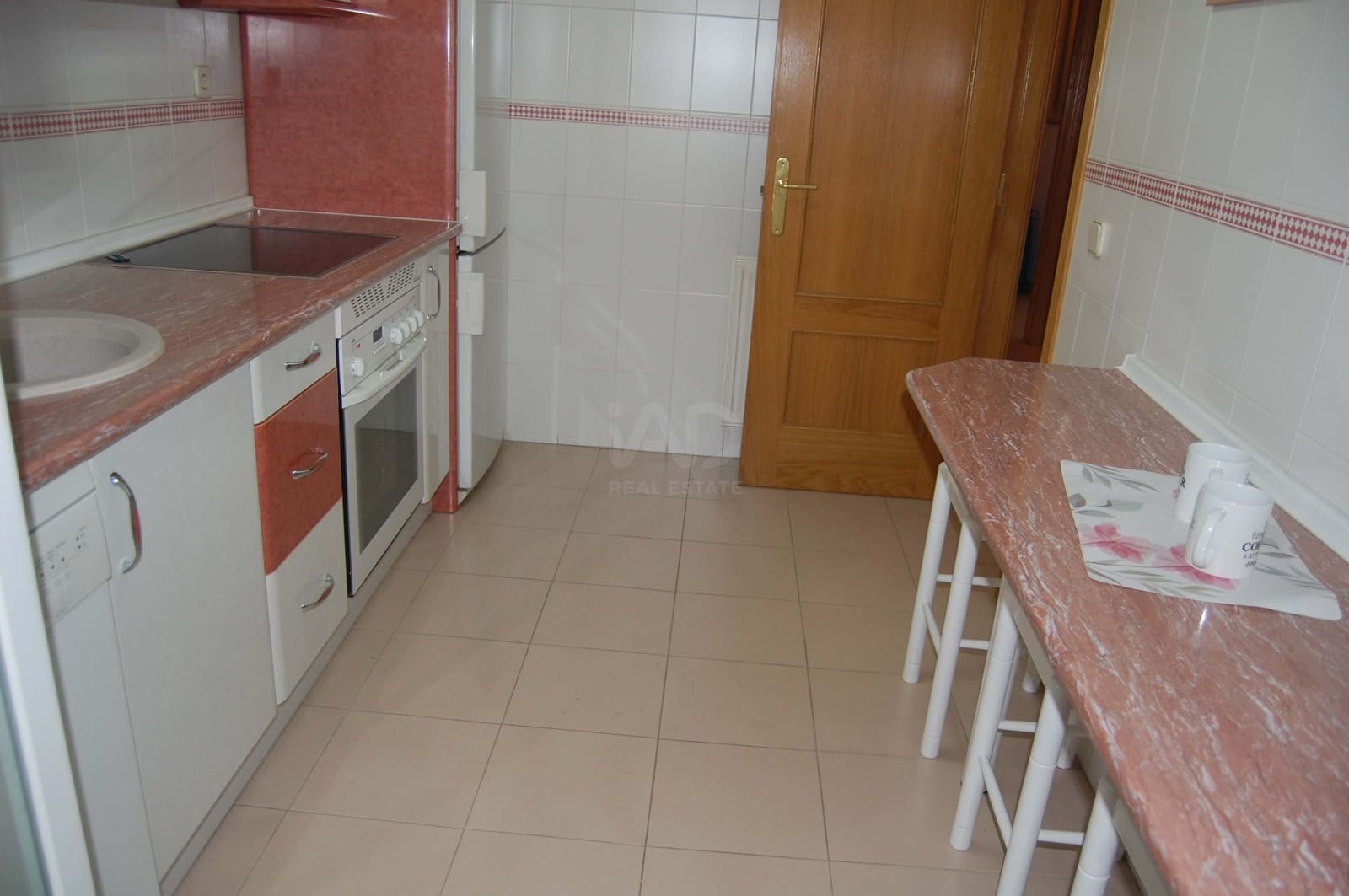3 soveværelse Lejlighed til salg i Madrid by - € 349.000 (Ref: 9987972)