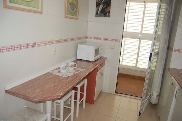 3 soveværelse Lejlighed til salg i Madrid by - € 349.000 (Ref: 9987972)
