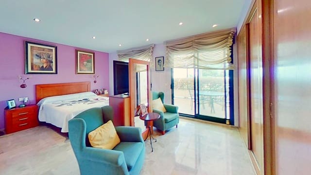 5 soveværelse Rækkehus til salg i Alicante Golf, Alicante by med swimmingpool garage - € 685.000 (Ref: 9987978)