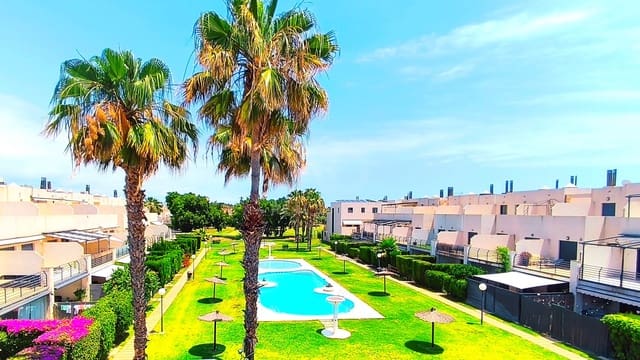 5 soveværelse Rækkehus til salg i Alicante Golf, Alicante by med swimmingpool garage - € 685.000 (Ref: 9987978)