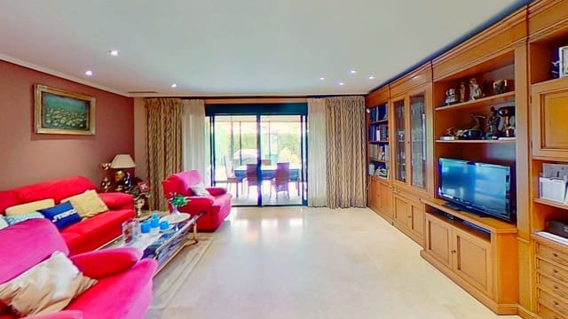5 soveværelse Rækkehus til salg i Alicante Golf, Alicante by med swimmingpool garage - € 685.000 (Ref: 9987978)