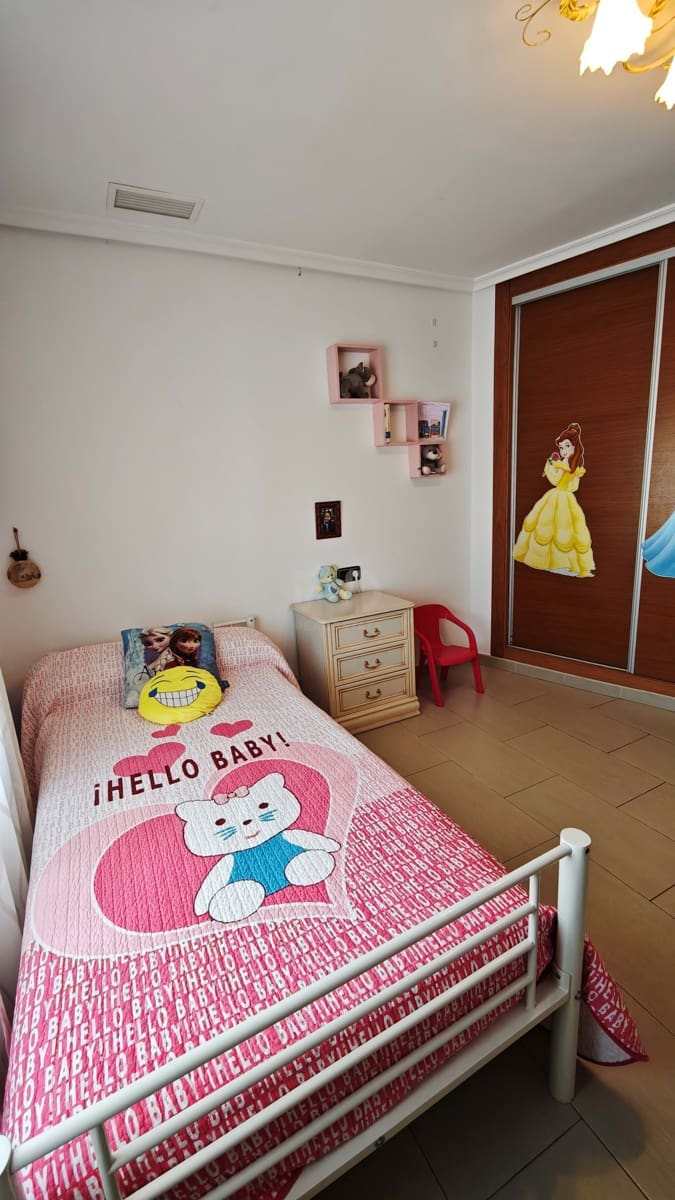 4 sypialnia Dom na sprzedaż w Miasto Alicante / Alacant z basenem - 480 000 € (Ref: 9987980)