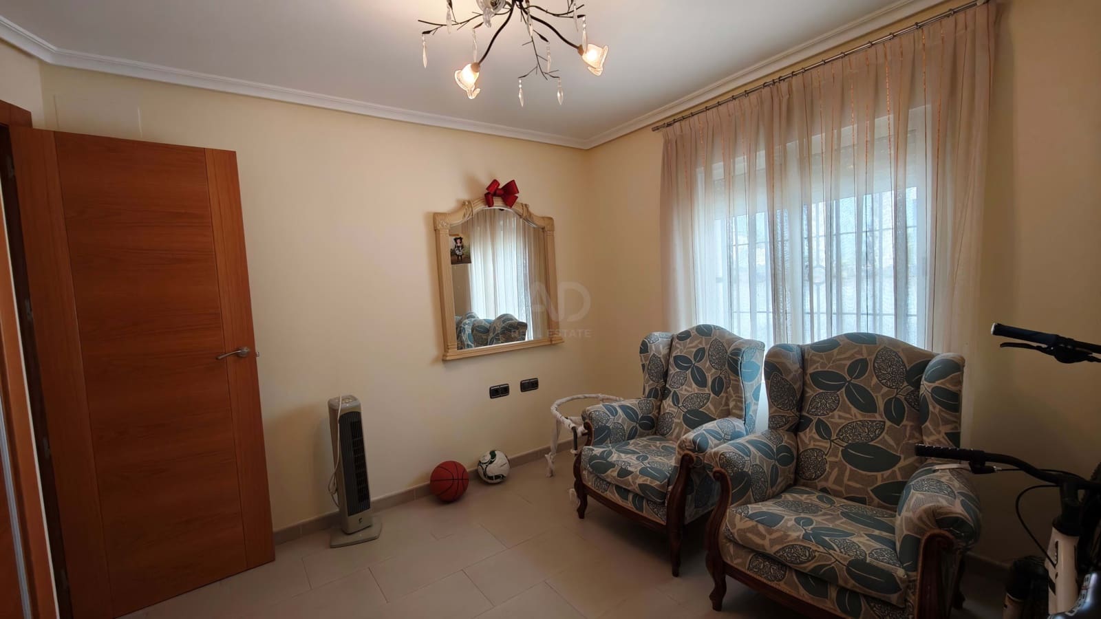 4 sypialnia Dom na sprzedaż w Miasto Alicante / Alacant z basenem - 480 000 € (Ref: 9987980)