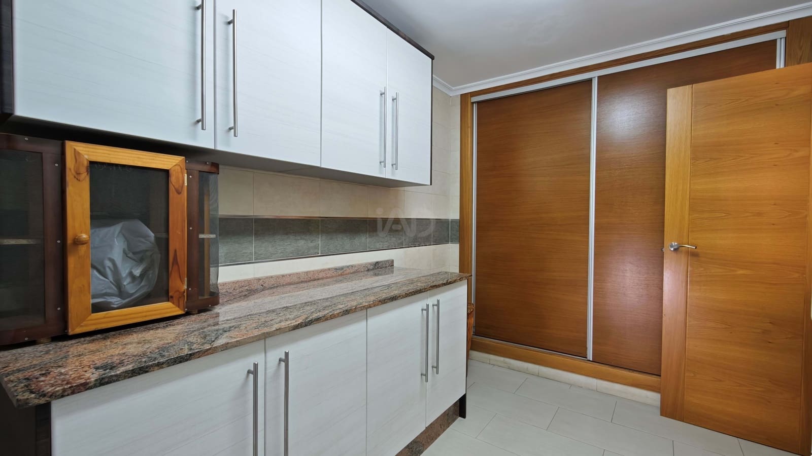 4 sypialnia Dom na sprzedaż w Miasto Alicante / Alacant z basenem - 480 000 € (Ref: 9987980)
