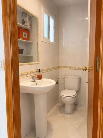 4 soverom Hus til salgs i Huelva by med svømmebasseng - € 385 000 (Ref: 9987981)