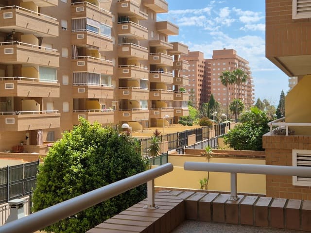 Apartamento de 2 habitaciones en Oropesa  en venta con piscina garaje - 129.900 € (Ref: 9987983)