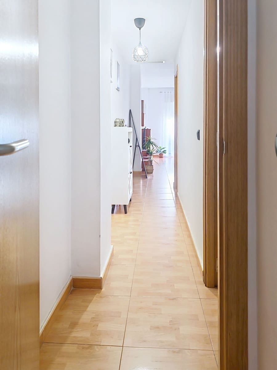 2 Zimmer Apartment zu verkaufen in Huelva Stadt - 157.000 € (Ref: 9987985)