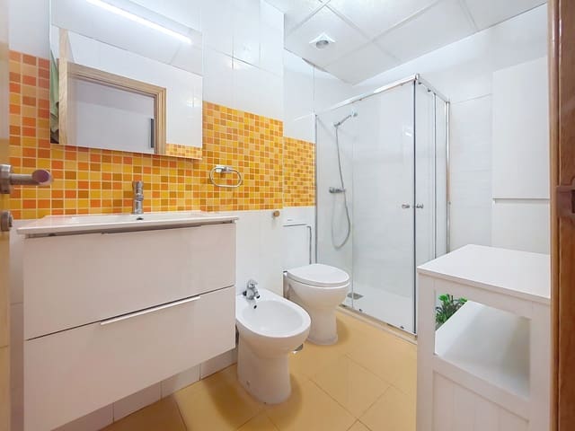 2 Zimmer Apartment zu verkaufen in Huelva Stadt - 157.000 € (Ref: 9987985)