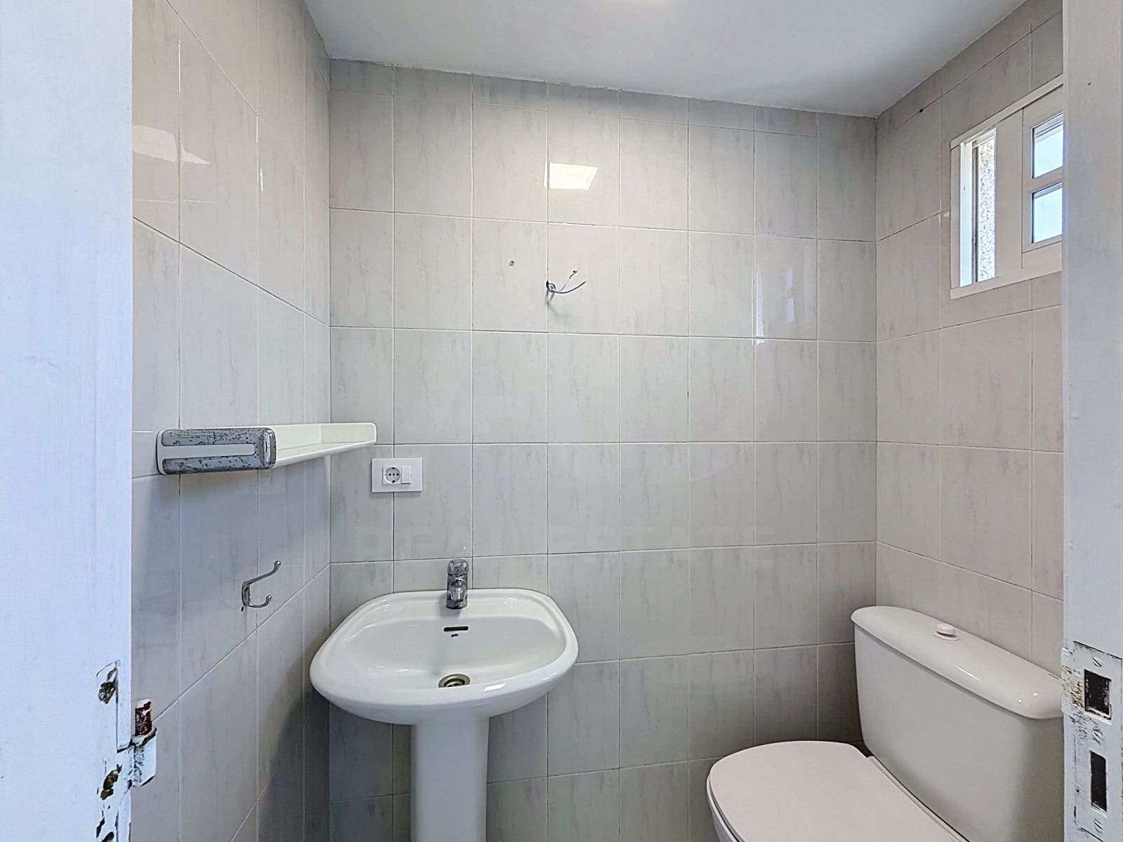 5 Zimmer Haus zu verkaufen in Pontevedra Stadt mit Garage - 182.000 € (Ref: 9987986)