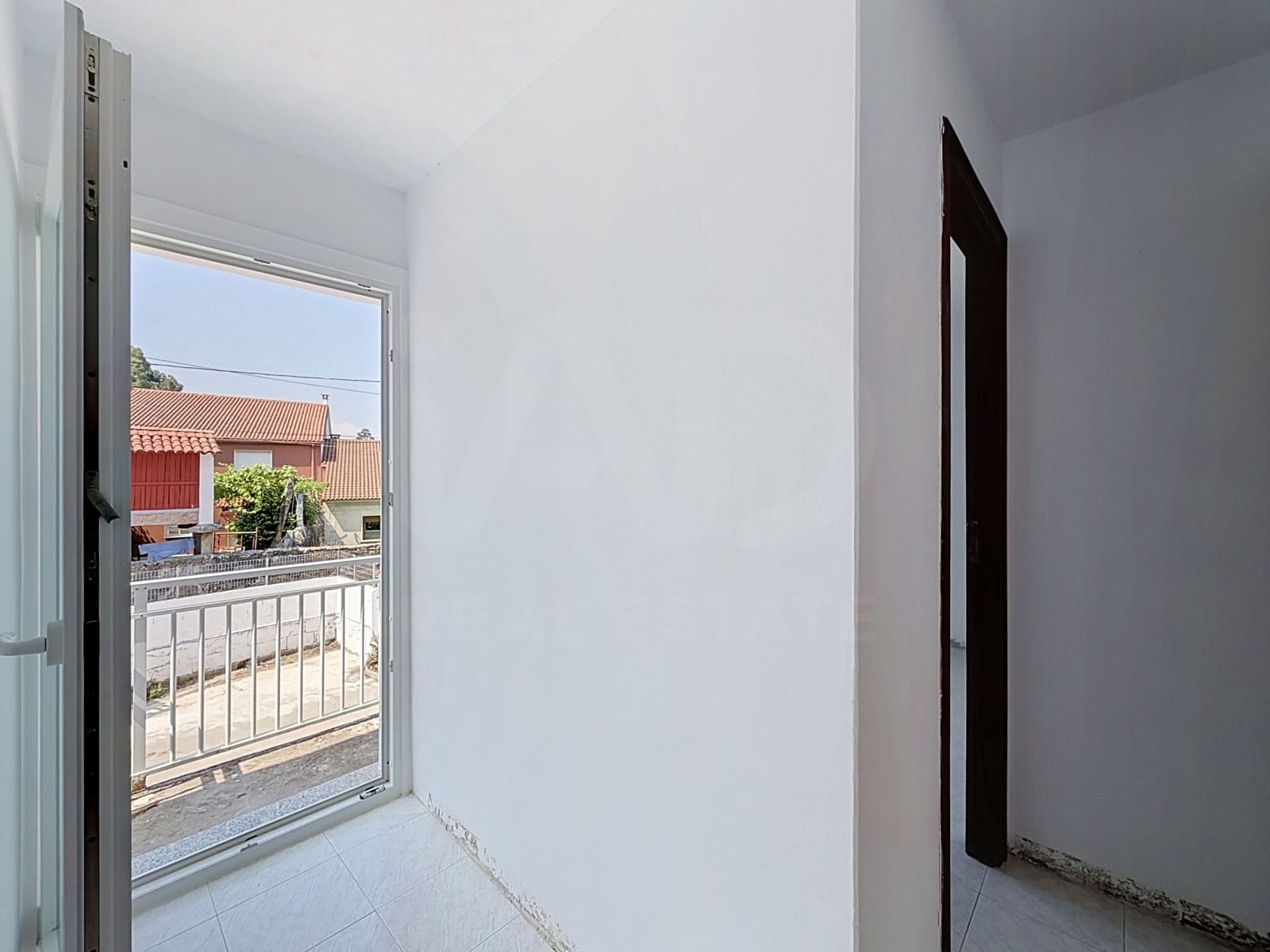 5 Zimmer Haus zu verkaufen in Pontevedra Stadt mit Garage - 182.000 € (Ref: 9987986)