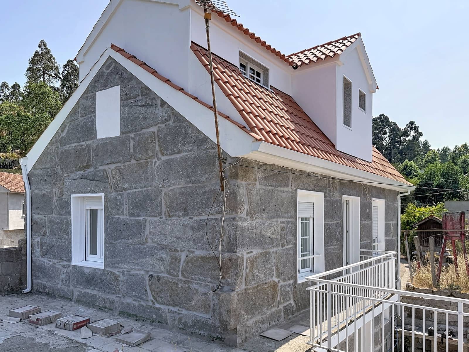 5 Zimmer Haus zu verkaufen in Pontevedra Stadt mit Garage - 182.000 € (Ref: 9987986)