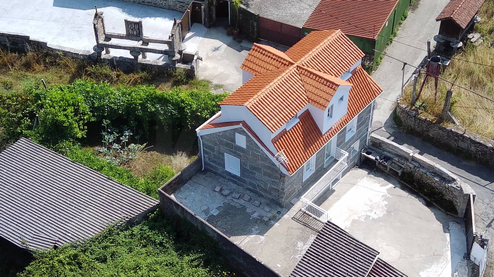 5 Zimmer Haus zu verkaufen in Pontevedra Stadt mit Garage - 182.000 € (Ref: 9987986)