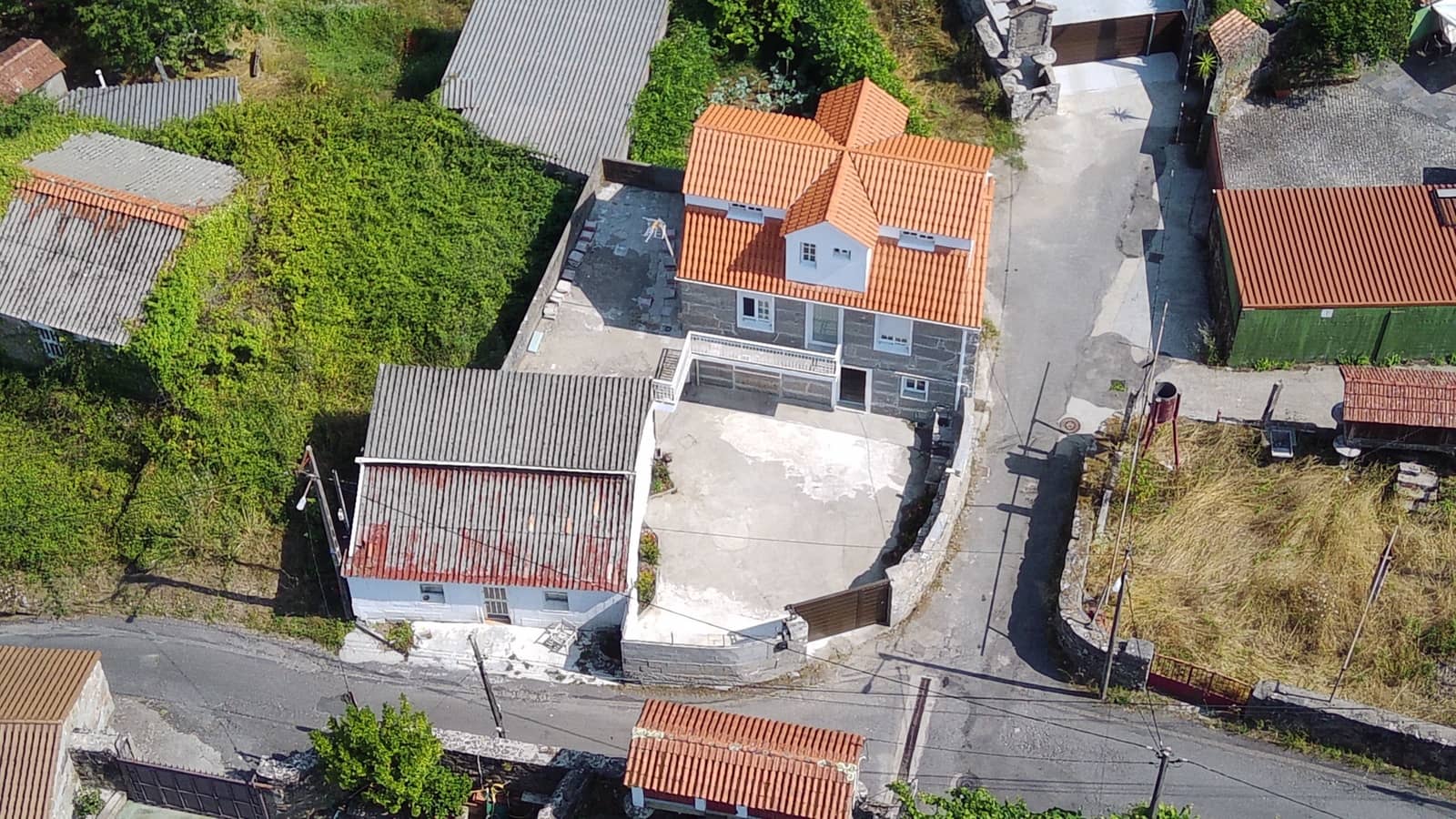 5 Zimmer Haus zu verkaufen in Pontevedra Stadt mit Garage - 182.000 € (Ref: 9987986)