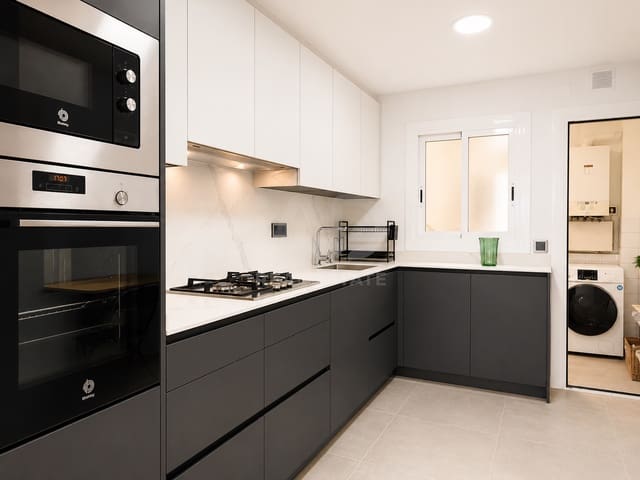 Apartamento de 4 habitaciones en Tarragona ciudad en venta - 229.000 € (Ref: 9987987)