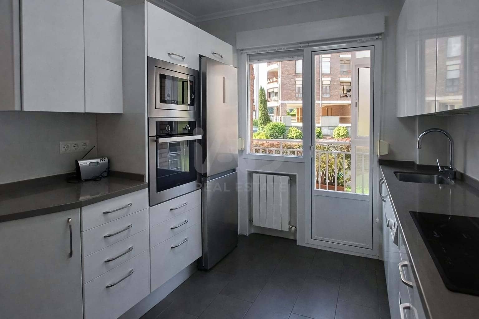 3 chambre Appartement à vendre à Castro-Urdiales - 410 000 € (Ref: 9987988)