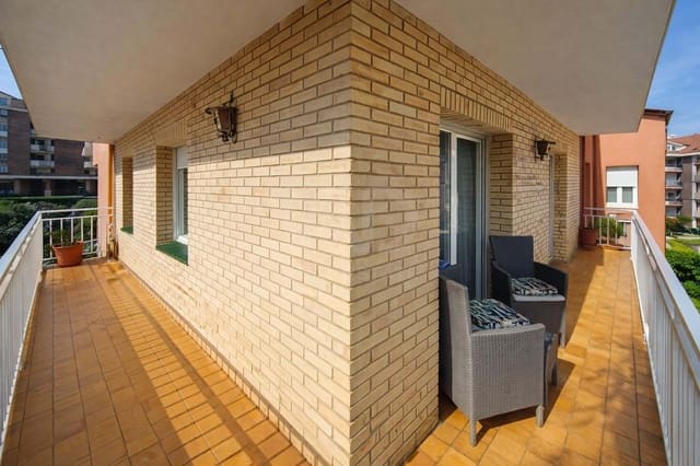 3 soverom Leilighet til salgs i Castro-Urdiales - € 410 000 (Ref: 9987988)