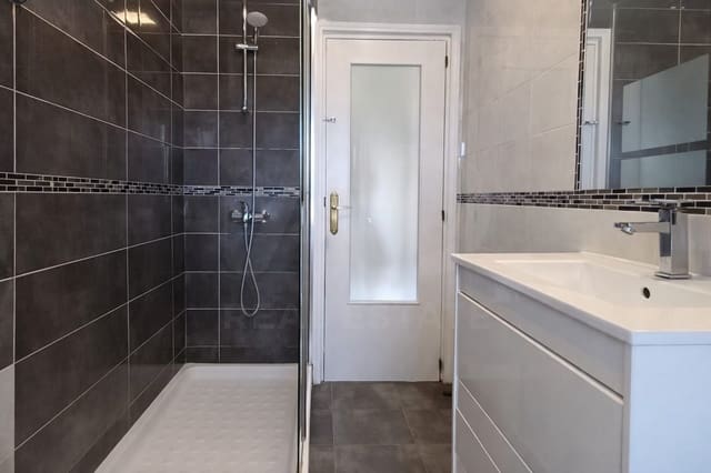3 slaapkamer Appartement te koop in Santander - € 335.000 (Ref: 9987989)