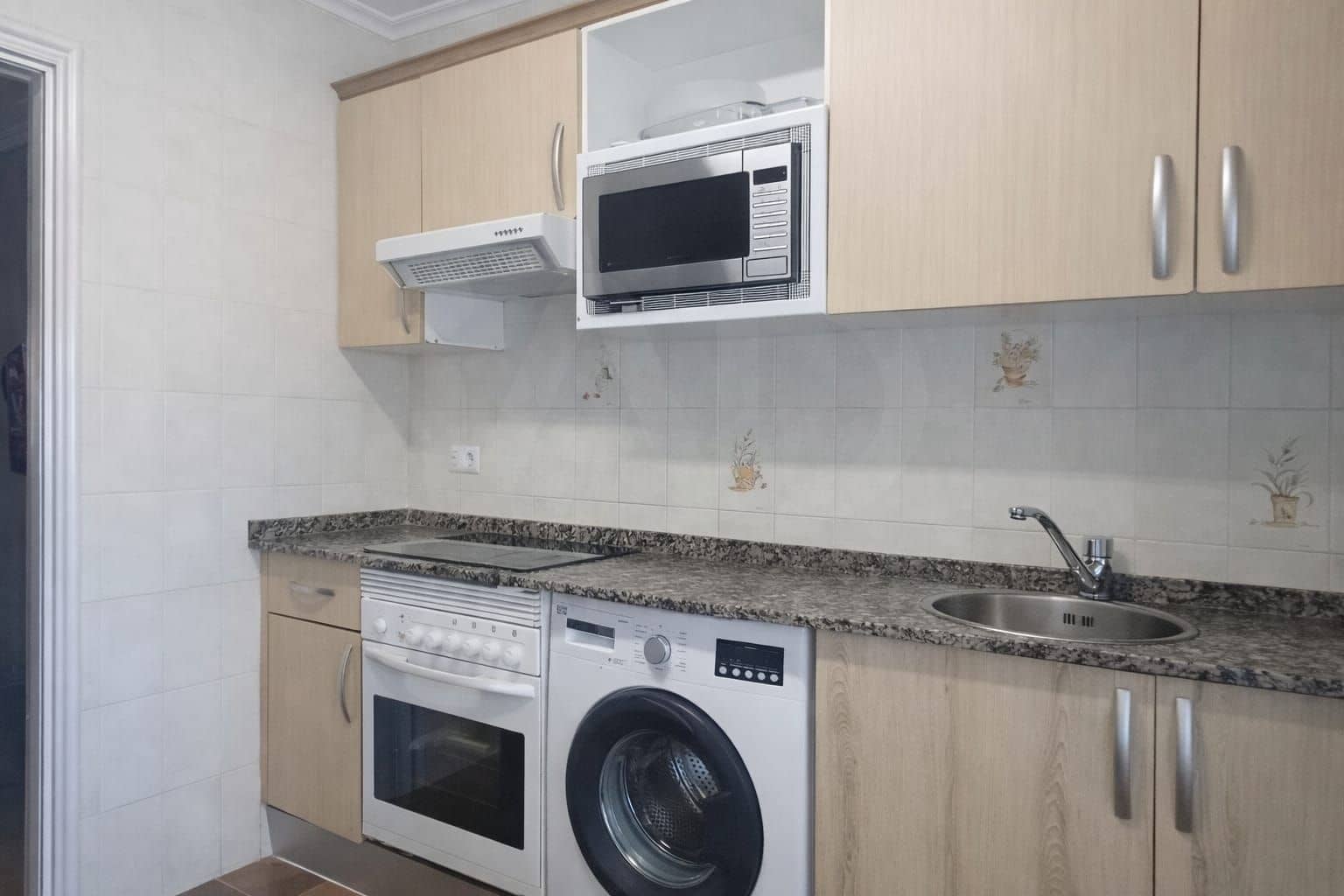3 makuuhuone Huoneisto myytävänä paikassa Santander - 335 000 € (Ref: 9987989)